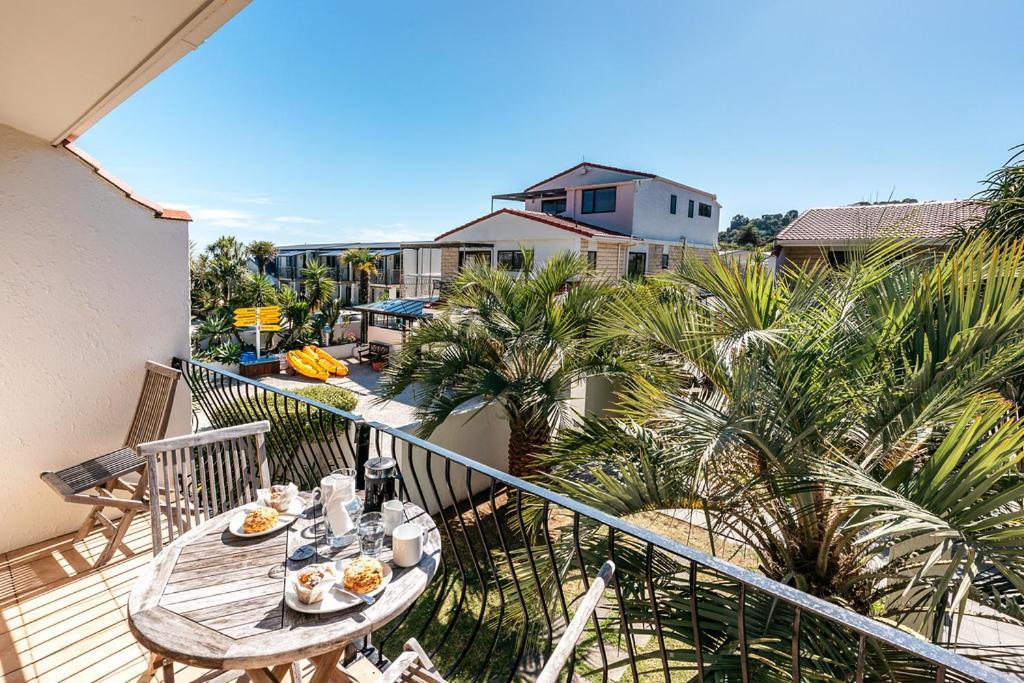 Onetangi Beach Apartments Kültér fotó