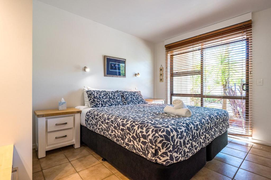 Onetangi Beach Apartments Kültér fotó